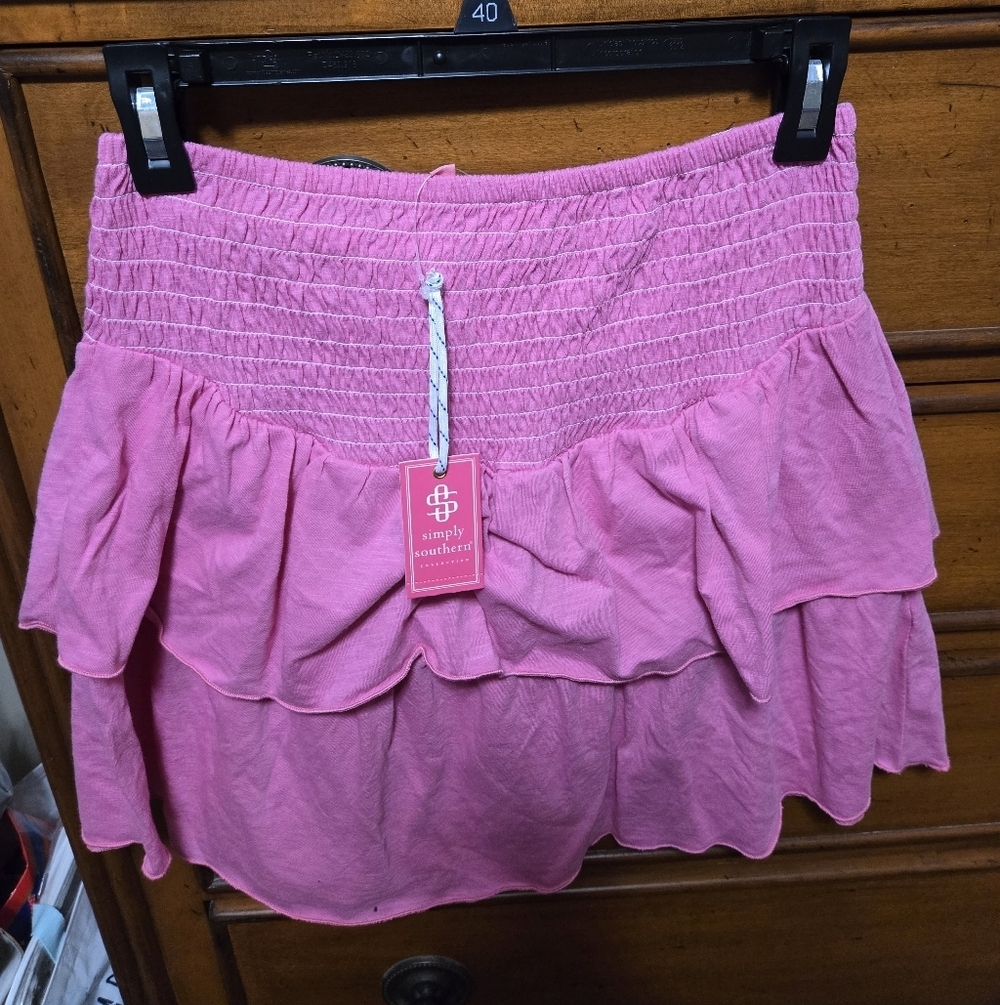 Simply Southern Pink Tiered Mini Skirt Size Large NWT